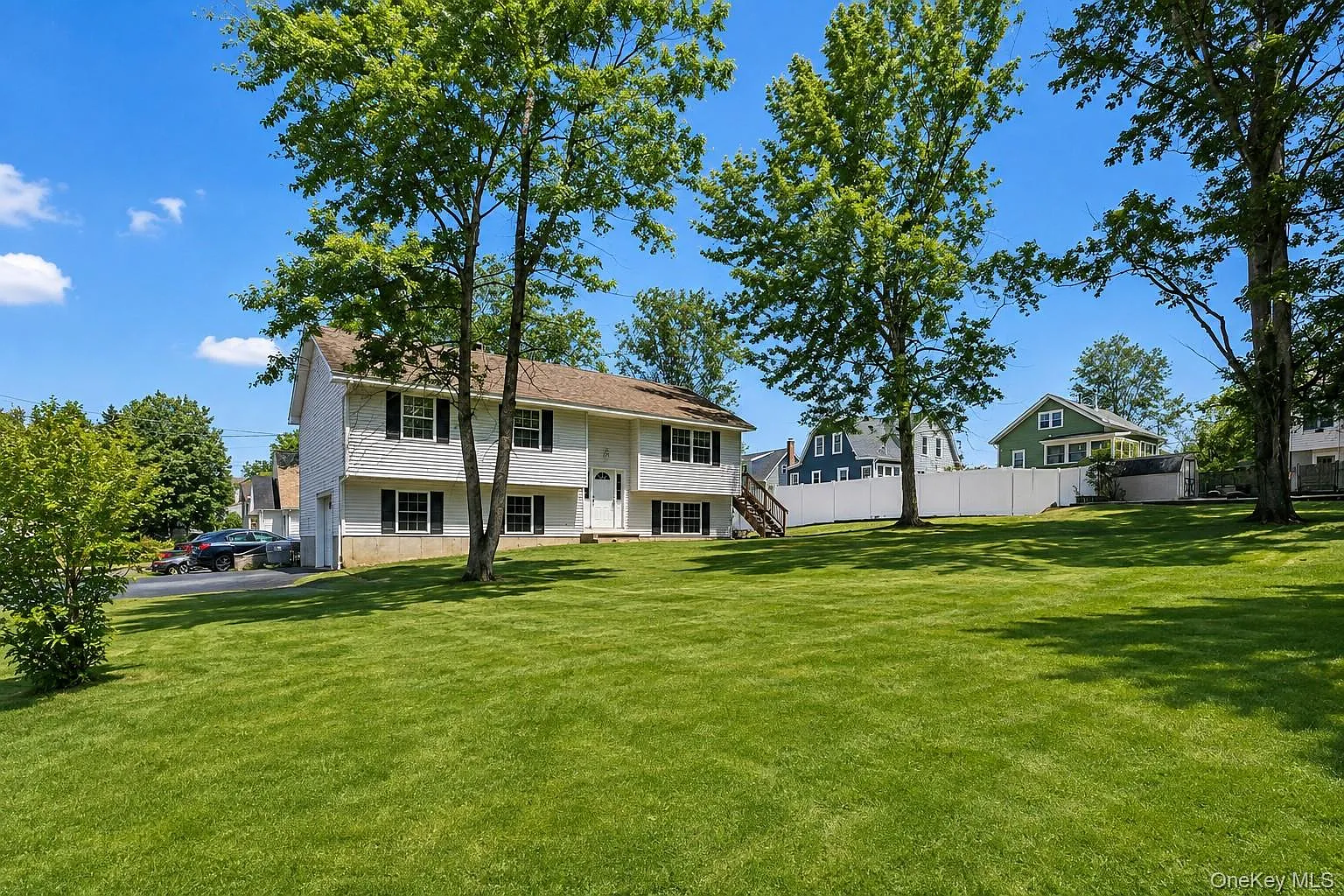 25 Clinton Street, Middletown, NY 10940 — Photo 2