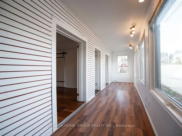 30 Main St N, Milton, ON L0P 1B0