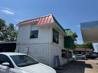 7902 E 15th St #B, Tulsa, OK 74112