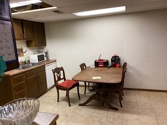 3rd image of 841-841 S Park Square Dr #843