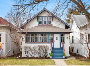 1023 Clinton Ave, Oak Park, IL 60304