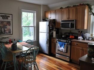 32 Lincoln Pkwy #1, Somerville, MA 02143