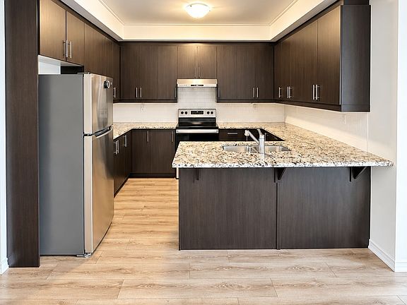 4th image of 620 Rexdale Blvd #2
