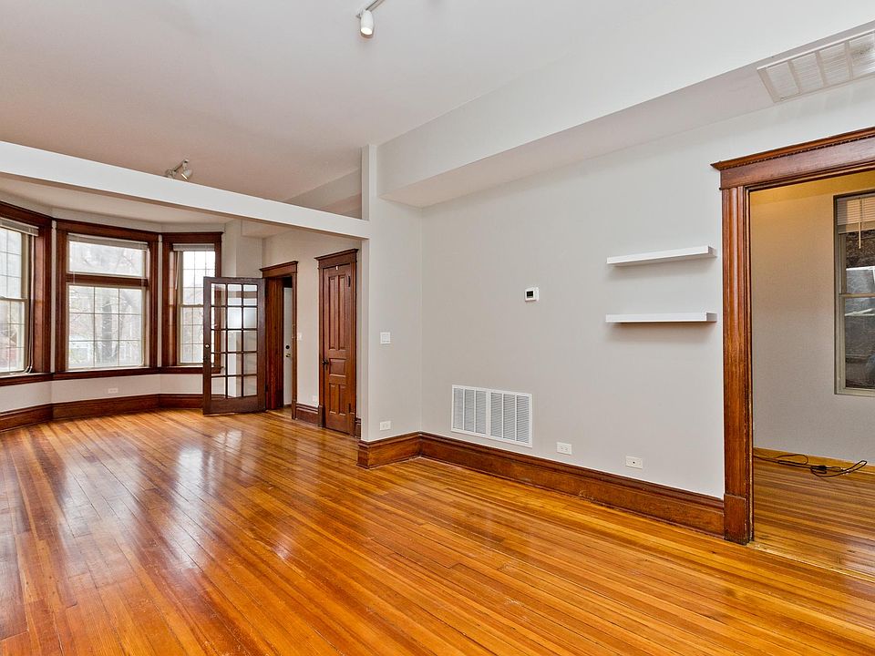 1st image of 1249 N Greenview Ave APT 2