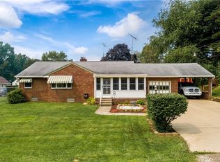 4985 2nd St NW, Canton, OH 44708