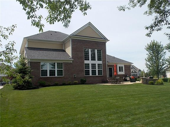 3rd image of 4082 Brown Farm Dr