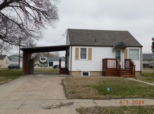 815 W 9th St, North Platte, NE 69101
