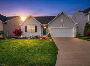 2135 Farroni Dr, Willoughby, OH 44094
