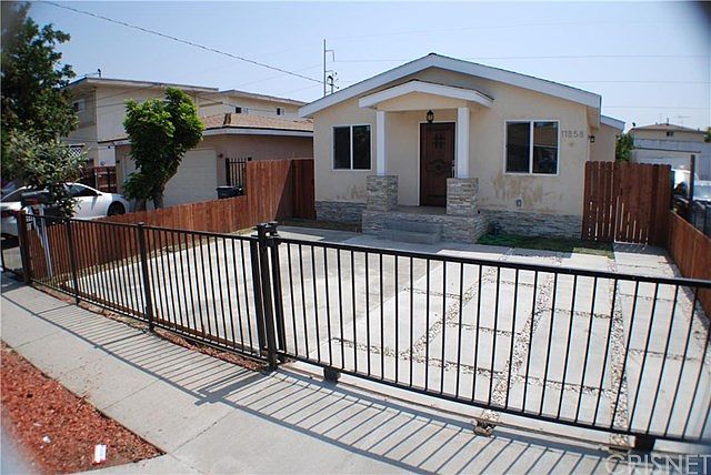 1st image of 11858 Gale Ave