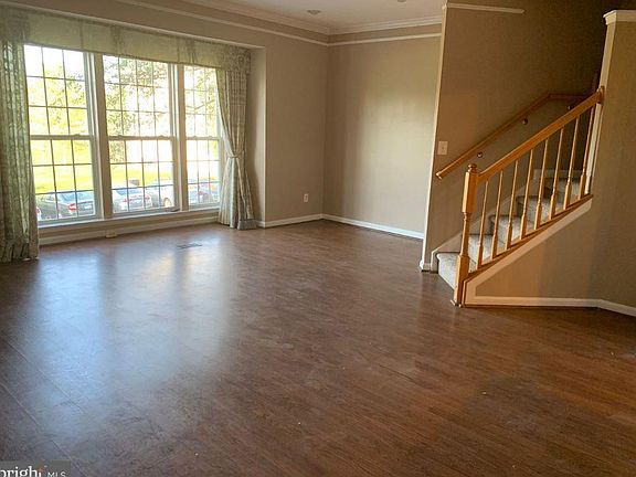 2nd image of 13689 Saint Johns Wood Pl