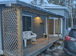 65 Browns Point Rd, Bowdoinham, ME 04008