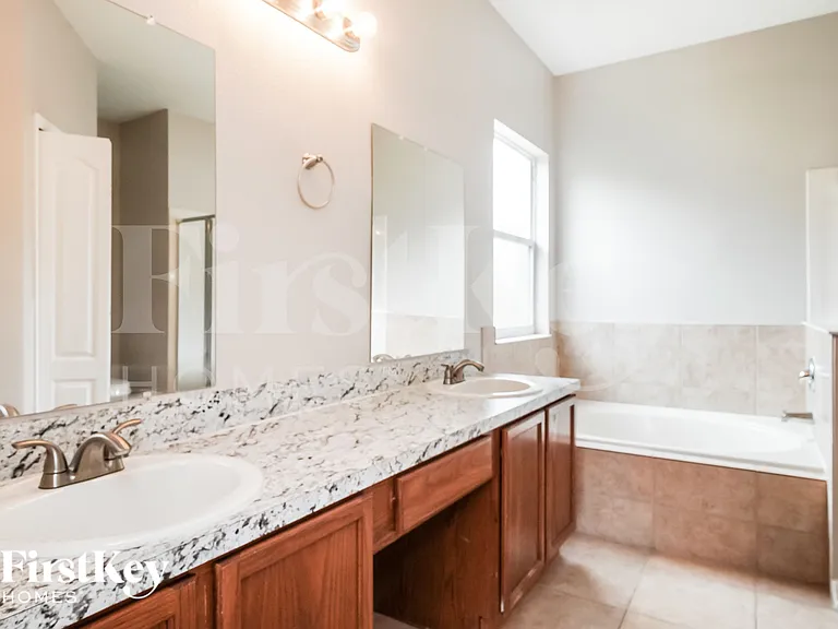 15349 Montesino Dr — Photo 9