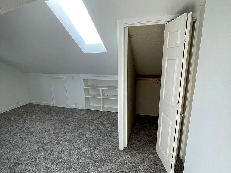 1206 N Anderson St — Photo 24