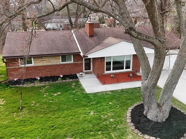 28357 New Castle Rd, Farmington Hills, MI 48331