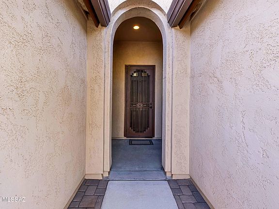 2nd image of 60437 E Arroyo Vista Dr