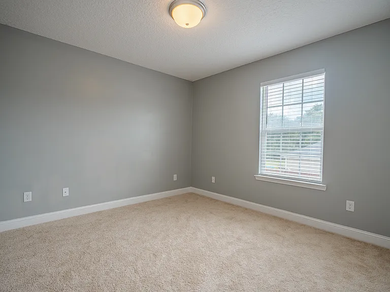 717 Highgrove Ct — Photo 50