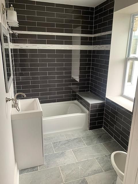 1st image of 1512 W Girard Ave #3R