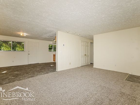 4th image of 4491 Mahler Dr