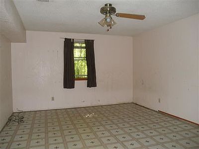 2nd image of 698 W Banyan Ct #A
