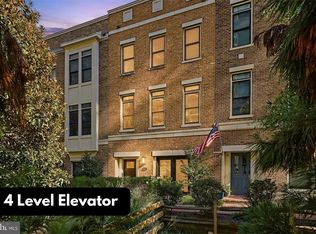 Rosslyn Key, Arlington, VA 22209