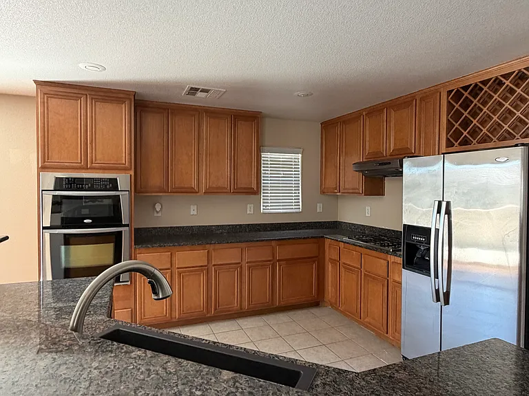 10843 Iona Island Ave — Photo 6
