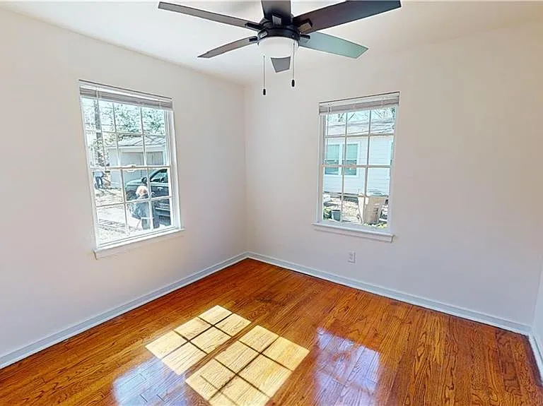 15 Princess Anne Rd — Photo 16