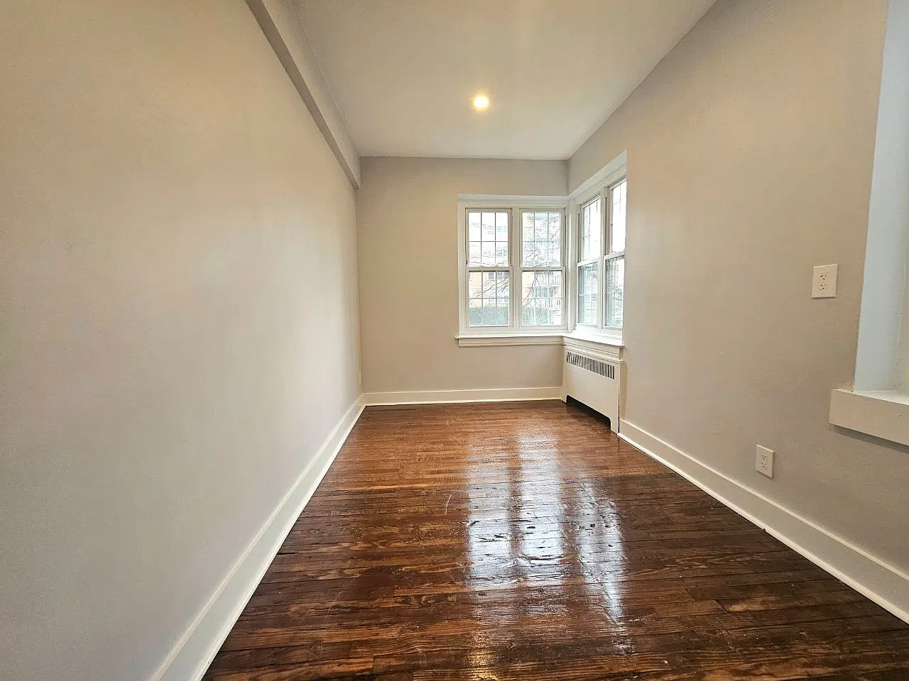 17 Dewitt Rd — Photo 3