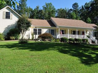 102 Ridge Ct, Chocowinity, NC 27817