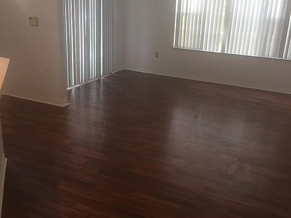 4th image of 10556 Windsor Lake Ct