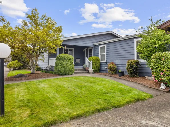 658 S 57th St Space 14, Springfield, OR 97478