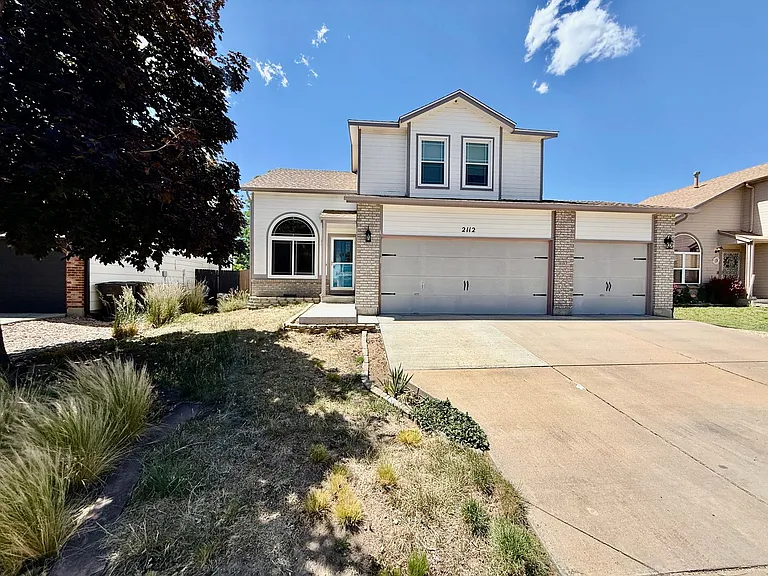 2112 Bent Tree Ln — Photo 1