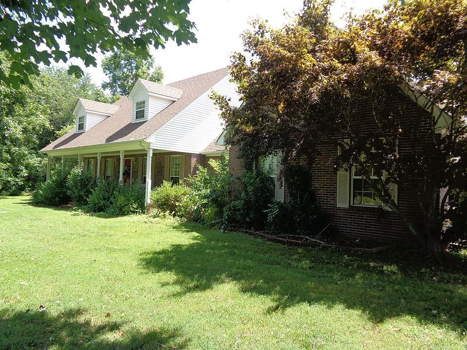 2nd image of 245 Dunn Leoma Rd