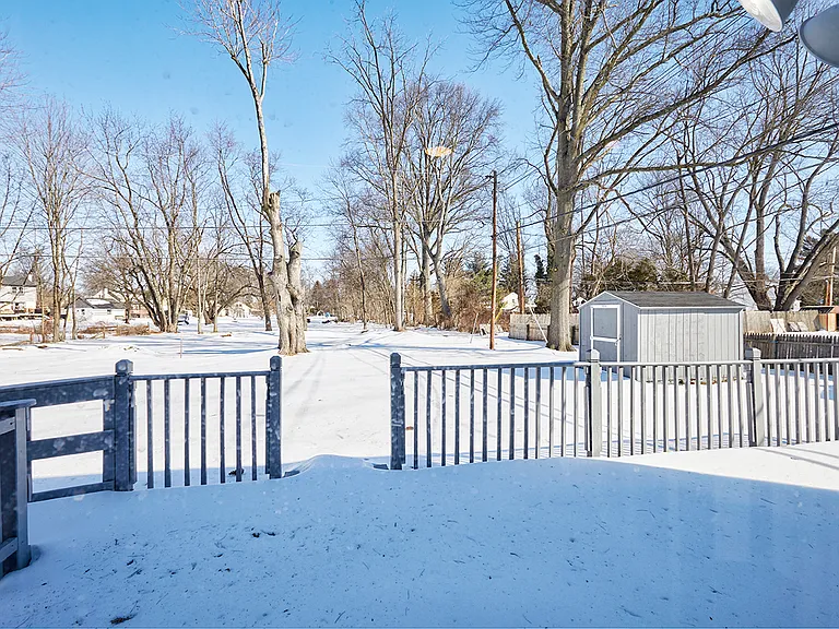 1171 W County Line Rd #0 — Photo 33
