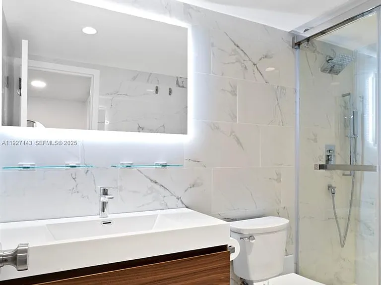 3140 S Ocean Dr #511 — Photo 21