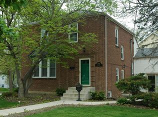 814 Hillside Ave, Glen Ellyn, IL