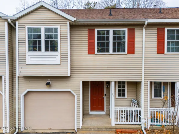 29 Fairwood Drive, Queensbury, NY 12804