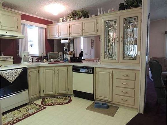2nd image of 9739 Cypress Lakes Dr