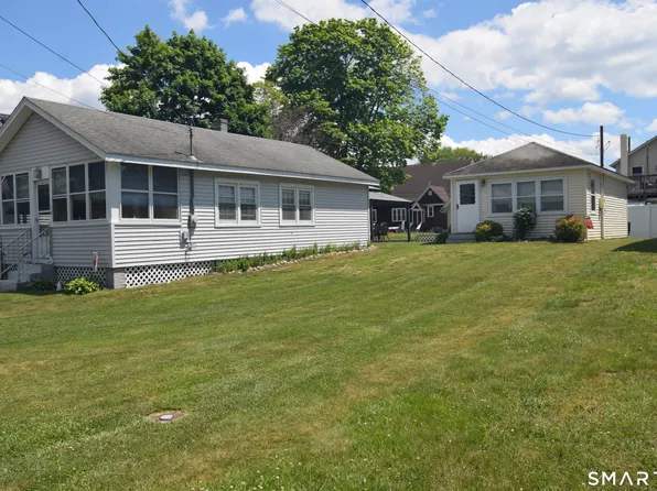 10 Hartford Avenue, Old Lyme, CT 06371