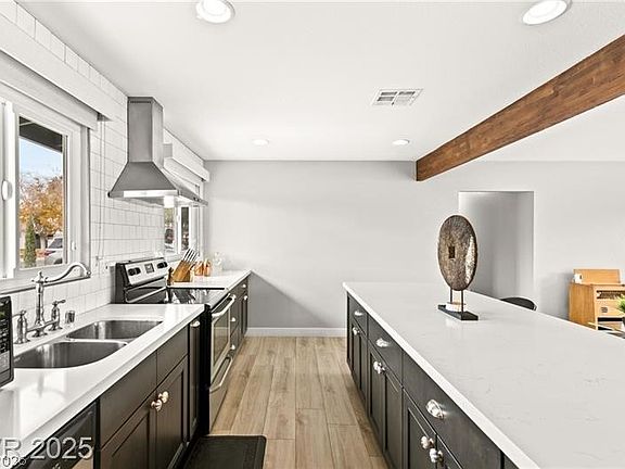 2nd image of 1707 S 8th St