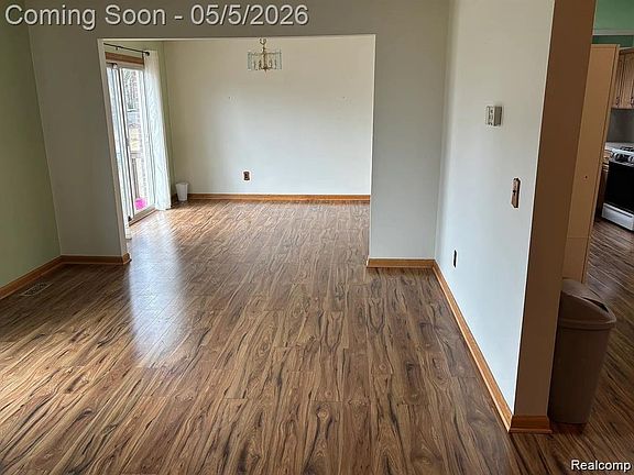 5th image of 5855 Wedgewood Rd