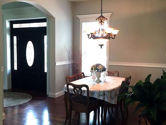 2nd image of 1045 Cape Coral Dr
