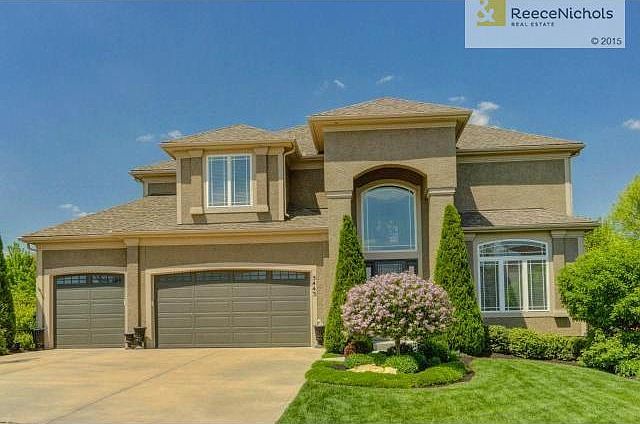 PERFECTION in Wilderness Valley! Fabulous CUL-DE-SAC living. LUS