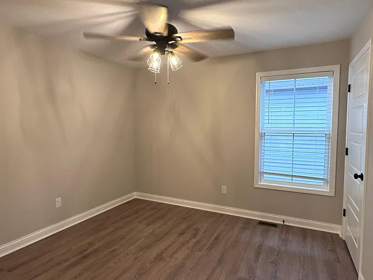 103 Breathitt Ave #306 — Photo 6