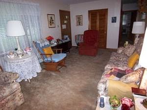 4th image of 2769 Woodland Dr