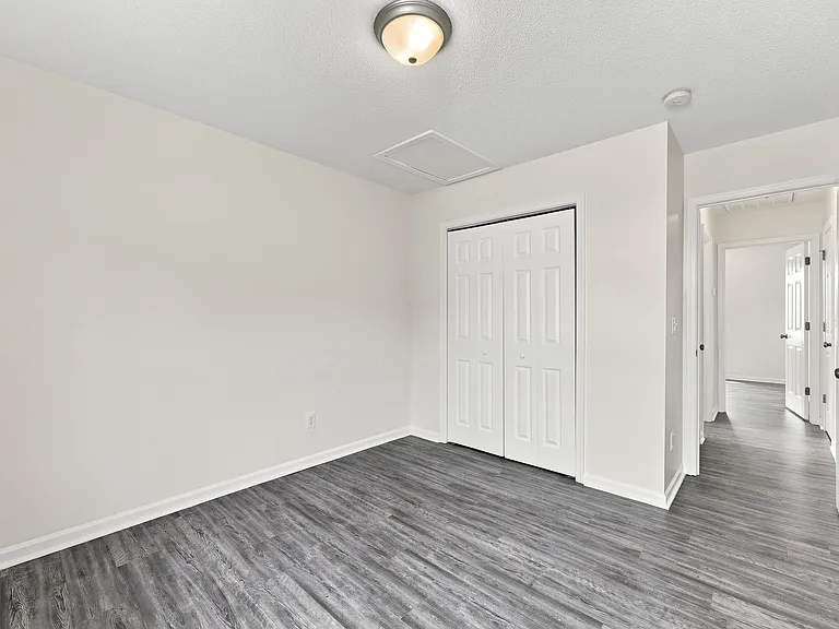 1306 Jessica St — Photo 18