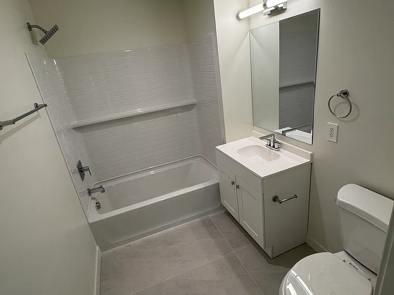 14747 Friar St #1 — Photo 10