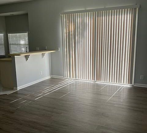 3rd image of 3601 SW Foremost Dr