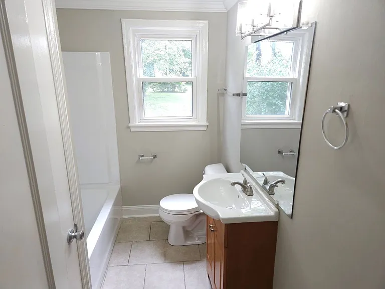 905 Murfree Ave — Photo 6