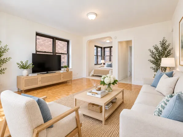 124 East 24th Street image 1 of 7