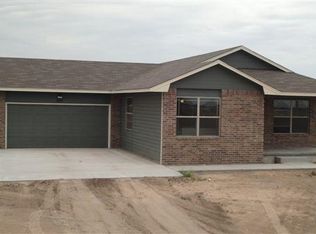 840 Donna Ave, Garden City, KS 67846
